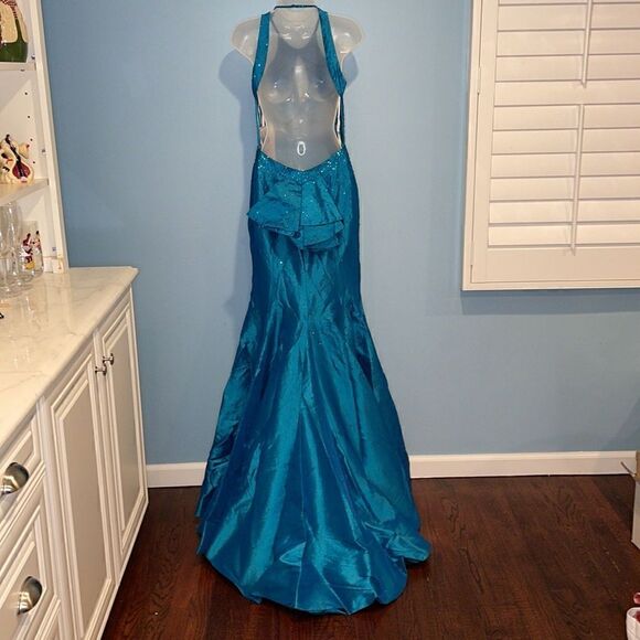 Jovani JVN Sleeveless Mermaid Plunging Back Pageant Prom Formal Dress NWT - Picture 11 of 17